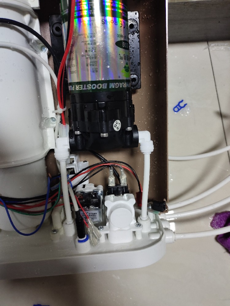 扬子纯净水、软化水、矿泉水、超纯水有什么不同？